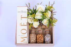 Flowers in a jar sydney. Pretty Celebration Flower Delivery Sydney