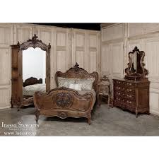 19th Century Rococo Serpentine Walnut Armoire Inessa Stewart S Antiques French Style Bedroom Furniture Antique Bedroom Furniture Antique Bedroom Set