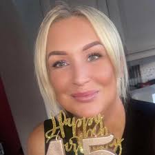 I would like to chat to someone about use of the community space. The email  address I have bounces back and the phone number takes me to a recorded  voice. What is