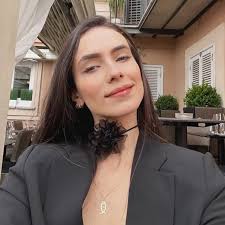 Marcella Camacho Frauches (@marcellafcamacho) • Instagram photos and videos