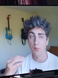 DANNY WHEN DID YOUR HAIR GET SO GRAY : r/DannyGonzalez