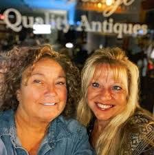 Gina Roark's Instagram, Twitter & Facebook