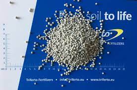 When there is an insufficient amount of nitrogen available in the soil, this is the limiting factor to optimal plant growth. Novasul Triferto Fertilizers