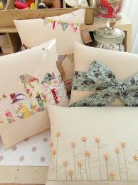 Pin By Cultura Colectiva On Crafting Ideas Sewing Cushions Sewing Pillows Cushions To Make