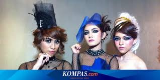 Hingga sekarang, kasih antara langit dan laut tidak dapat. Lirik Dan Chord Lagu Dokter Cinta Dewi Dewi
