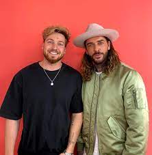 How did sam thompson and pete wicks meet? S1 Ep 1 Sam Thompson Pete Wicks Just A Little Prick
