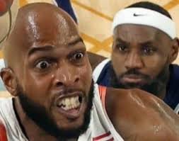 LeBron James is hilariously relaxed this Olympics 😂😂😂