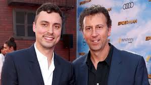 Homecoming is a clever double entendre. Los Escritores De Spider Man Homecoming Dirigiran Flashpoint