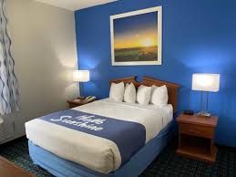 Days inn cambridge hotels are listed below. Days Inn Suites By Wyndham Cambridge In Md