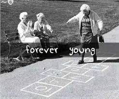 Still A Child At Heart Ouderen Activiteiten Activiteiten Gedachten