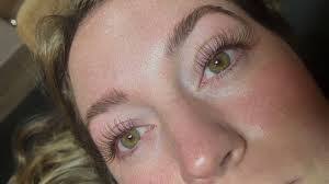 Kelly Debord's Instagram, Twitter & Facebook