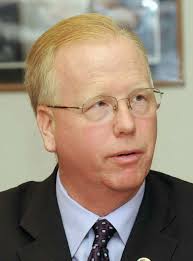 Report finds Danbury lightly buffeted by recession