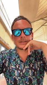 Beställ en personlig video från Christopher Kviborg