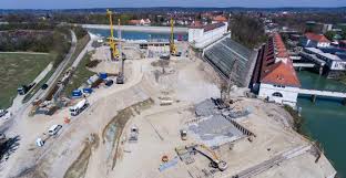 Im laufe des mittags scheint die sonne und die temperatur steigt auf 25°c. 250 Mio Euro Fur Bayerisches Wasserkraftwerk Energate Messenger