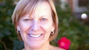 Tar Heel: Amy Daubert helps at-risk students get into college