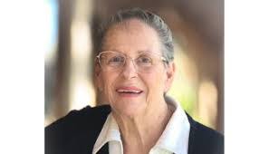 Noreen Higgins's Instagram, Twitter & Facebook