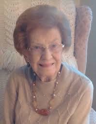 Laura Kilborn's Instagram, Twitter & Facebook