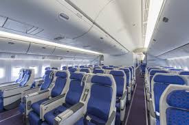 China Southern Airlines Boeing 777 300er Premium Economy In 2020 Airline Economy China Southern Airlines Airplane Interior