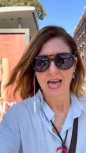 Risposta alla polemica suscitata dal video pubblicato su Jessie White  Mario. Le guide turistiche raccontano storie leggende e curiosità non  SEMPRE esprimono giudizi di valore storico politico, prima ...