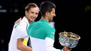 Novak đoković je u drugom meču u grupi „tokio 1970 poražen od danila medvedeva sa 6:3, 6:3 na atp tur finalu u londonu. Australian Open Daniil Medvedev Erzahlt Ruhrende Anekdote Zu Novak Djokovic Eurosport