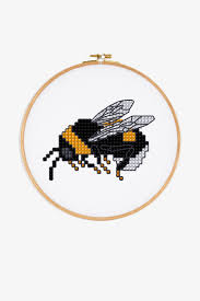 Victoria plum and bumblebee by alena koshkina. Bumble Bee Pattern Free Cross Stitch Patterns Dmc