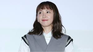 女優の新垣結衣が第1子を出産、SNSで発表「親として - テレ朝NEWS