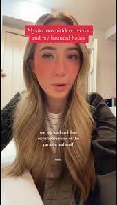 Kellie Clem's Instagram, Twitter & Facebook