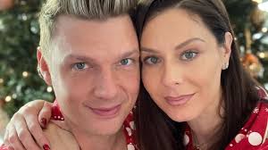 Für nick carter und seine frau dürften sich auch deshalb besonders über diese schöne nachricht freuen, da lauren mitte 2018 eine fehlgeburt erlitt und ein mädchen verlor. Selten Nick Carters Frau Zeigt Ihren Grossen Babybauch Promiflash De