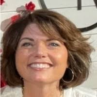 Marie Spano's Instagram, Twitter & Facebook