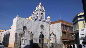 Tlaxcala is bordered on its south, east and northwest by the state of puebla, on its north by hidalgo, and on its east by mexico. Tlaxcala Wikiwand