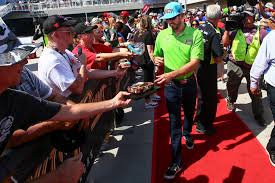 Top nascar drivers can make millions of dollars a year. Las Vegas Nascar Weekend Driver Appearances Las Vegas Review Journal