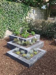 14 Cinder Block Garden Design Idaes 10 Remajacantik Info Cinder Blocks In 2020 Backyard Garden Design Backyard Landscaping Designs Cinder Block Garden