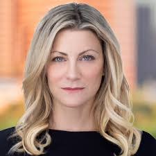 Kristin Schoen's Instagram, Twitter & Facebook