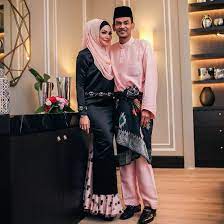 18+ for all fans of pet play: Perghhh Wajah Isteri Lan Pet Pet Dan Anak Perempuannya Yang Cantik Dan Comel Didedahkan Kalah Neelofa 19 Gambar Rotikaya Malaysia