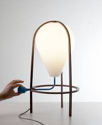 Joindre L Agreable A L Utile Blog Esprit Design Lamp Luminaire Lampe De Table Design