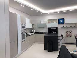 Benedetto E Lina Stanchi Del Vecchio Arredamento Hanno Deciso Di Fare Un Restayling Completo Di Tutto L Appar Design Cucine Design Del Prodotto Progetto Casa