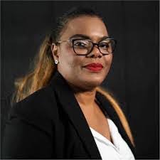 Pauline Schwarz's Instagram, Twitter & Facebook