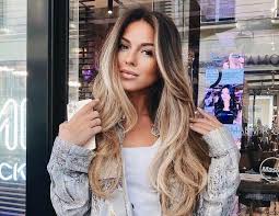 Аркадий лайкин & потап и настя каменских баста верка сердючка григорий лепс и тимати нюша джиган rihanna psy gangnam style никита елка dan balan время и стекло дима билан лобода киркоров. Nyusha S Malyshkoj Simboj Ispolnili Zazhigatelnyj Tanec Video