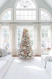 Everything You Need To Design A Pink And Gold Christmas Tree Bluegraygal Glam Christmas Decor Elegant Christmas Trees Pink Christmas Decorations