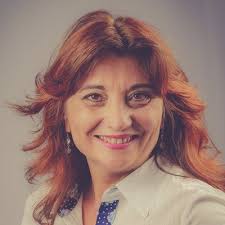 Edna Soares (@EdnaASoares)