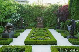 Jan Showers Design Artful Toronto Home Veranda Formal Garden Design Beautiful Gardens Gorgeous Gardens