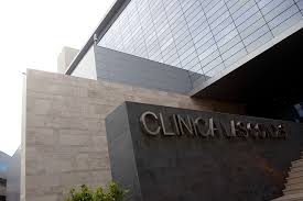 Además, cuenta con el centro médico integral, . Clinica Las Condes The Clinic Reportajes Columnas Entrevistas Y Humor