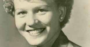 Ruth Hook's Instagram, Twitter & Facebook