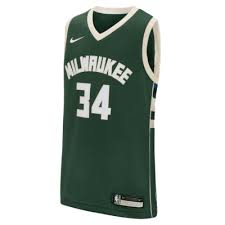 Shop officially licensed milwaukee bucks apparel, shirts and hoodies at tailgate to prep for game day. Icon Edition Swingman Jersey Milwaukee Bucks Older Kids Nike Nba Jersey Nike Pt