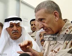 18 Stephanie Franks Photos & High Res Pictures