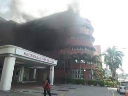 Oct 25, 2016 · wad icu hospital sultanah aminah terbakar, 6 meninggal dunia. Video Gambar Hospital Sultanah Aminah Terbakar Polis Sahkan Ada Pesakit Maut Media Sensasi