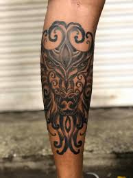 Gambar tato batik di lengan atas cantik kekinian sumber : Inks Tattoos Posts Facebook