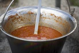 Kesselgulasch Rezept Kesselgulasch Lebensmittel Essen Gulasch