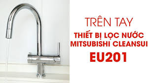 Trên tay máy lọc nước Mitsubishi Cleansui EU201 dưới tủ bếp | Tủ bếp, Máy  lọc nước, Bếp