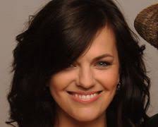 Příběh zpěvačky marty jandové (44),dcery frontmana olympiku, je povětšinou známý. Marta Jandova Otec Showbiz Cz